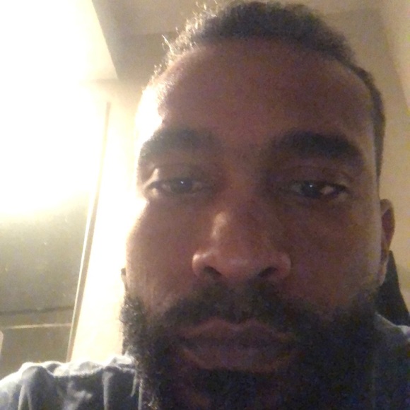 carlos_hines
